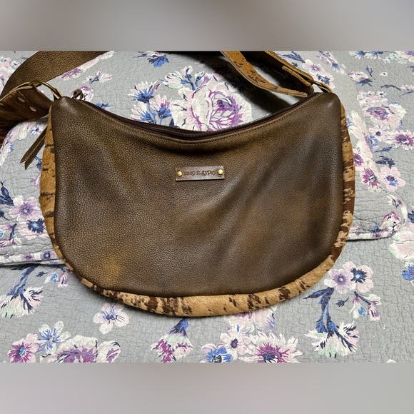 Keep it Gypsy Roxie bag - Picture 2 of 3